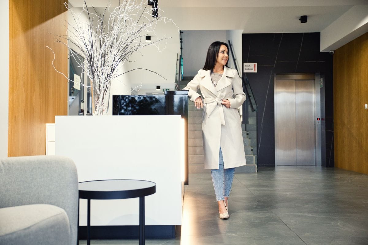 Miena-beige-DSC_3142-1200 Miena-beige-DSC_3142-1200