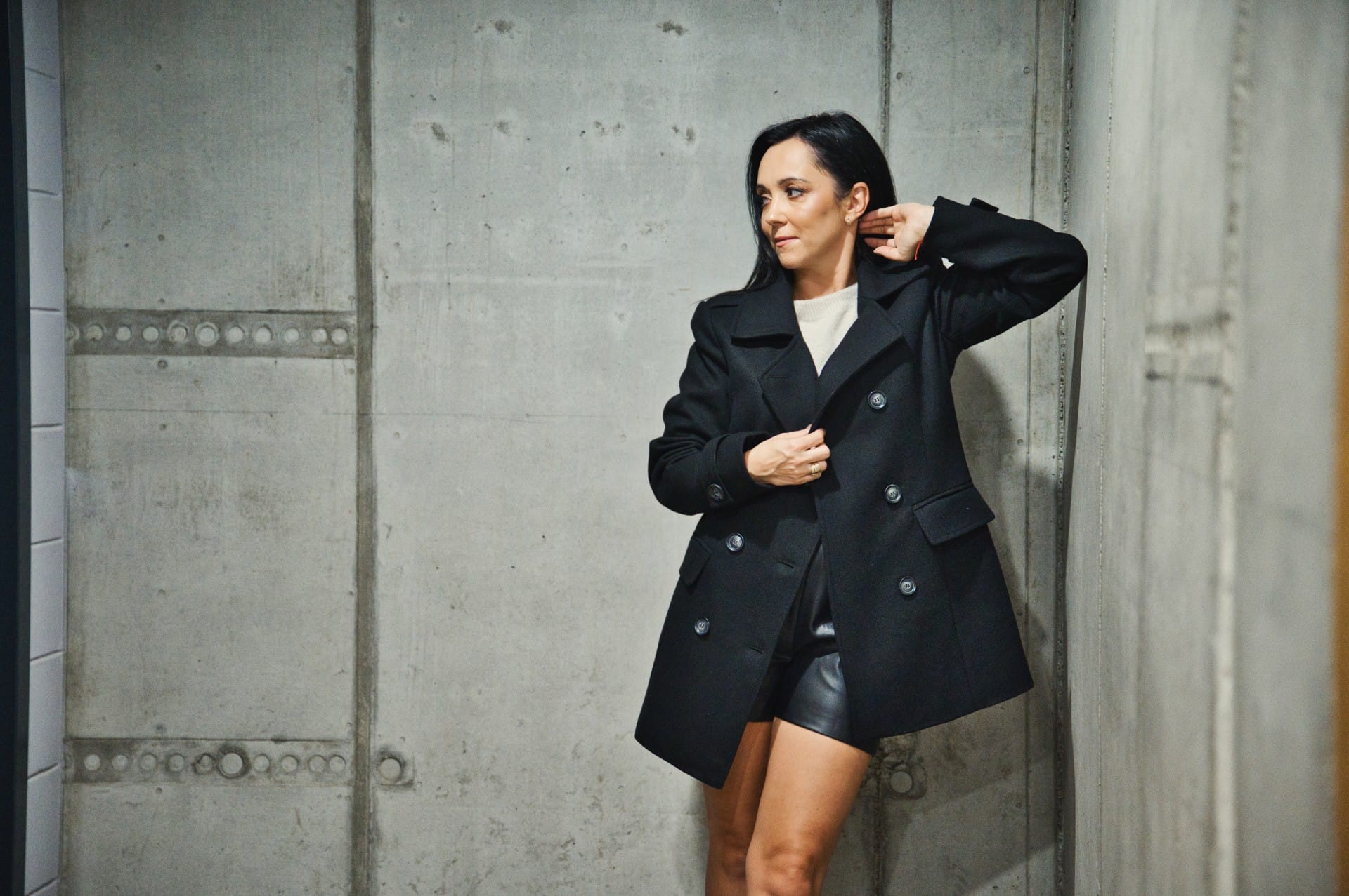 DSC_7961_Roxi_Black Czarny płaszcz jesienno-zimowy